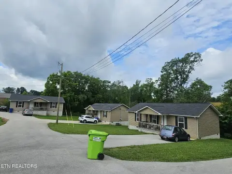 Mixed-Use Income Property