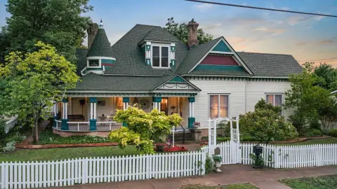 Three-Dwelling Victorian Multifamily Property