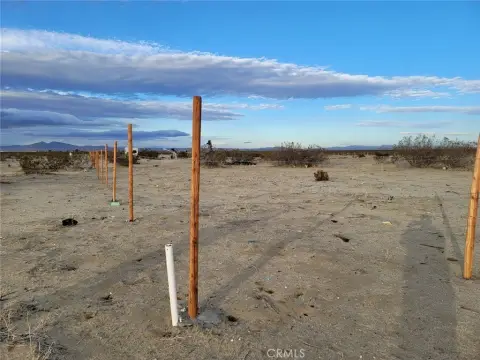 2.5 Acre Lot in Palmdale