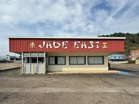 Chinese Restaurant Building