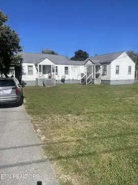 Duplex with Dedicated Carports