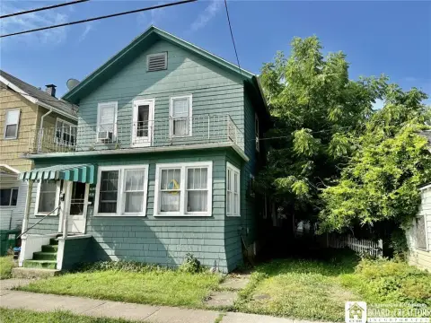 Two-Unit Residential Income Duplex