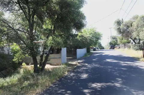 Residential Lot in Clearlake, CA