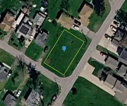 Vacant Corner Lot in Monroe