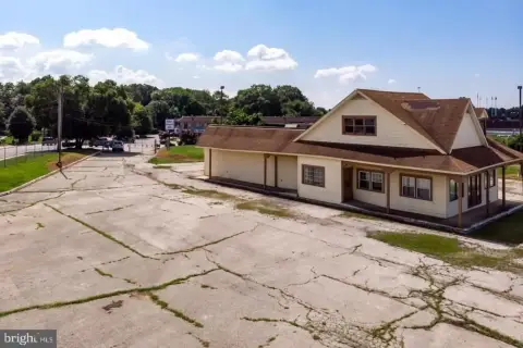 Prime Commercial Property in NEW CASTLE
