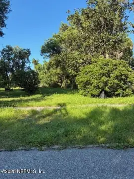 Land in Green Cove Springs