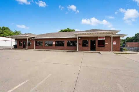 Center Suite Office Space
