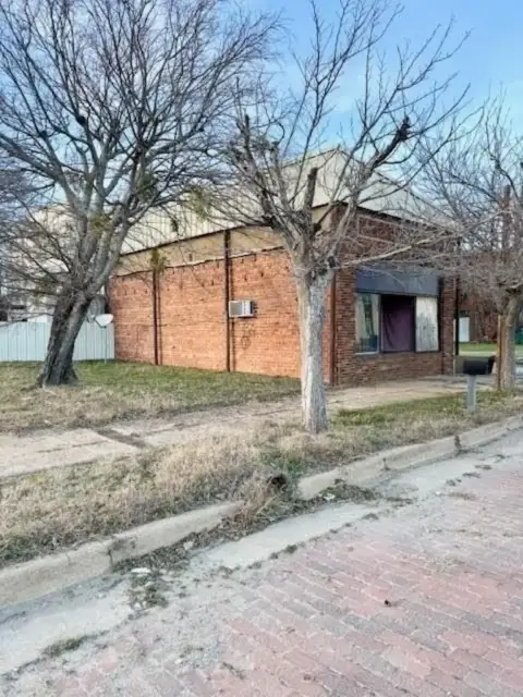 Office Building in Ranger, TX
