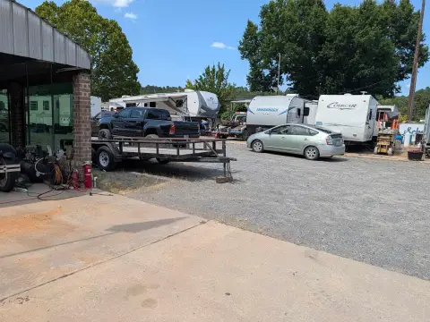 Auto Shop Buildings and Land