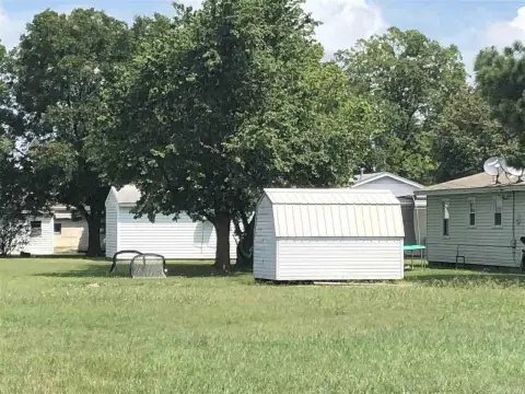 Commercial Land Near Highway Intersection