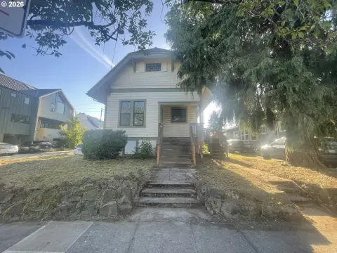 North Portland Duplex Opportunity