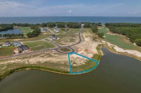Pond-Front Homesite in Cape Charles
