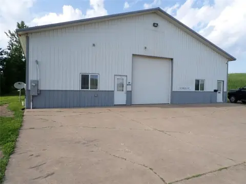 Drive-Through Industrial Warehouse