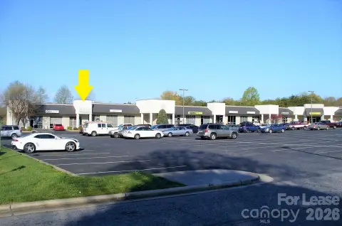 Mixed-Use Plaza Space