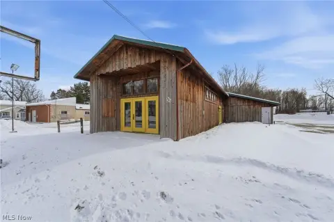 Restaurant Property with Covered Bridge