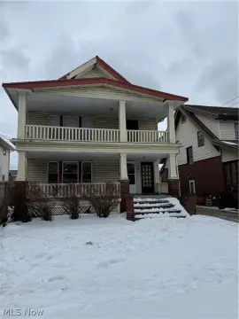 Westpark Duplex: Updated and Ready