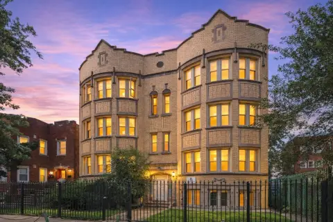 7-Unit Brick Apartment Building