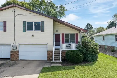 Duplex with Detached Barn