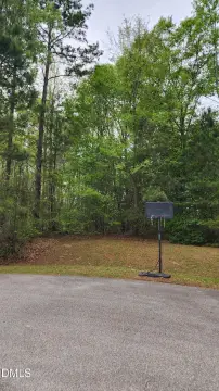 Residential Lot in Established Neighborhood