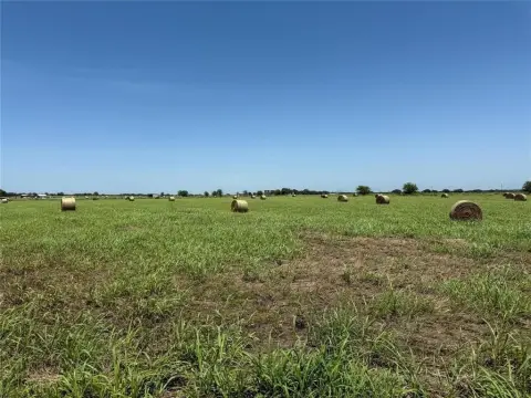 8.9 Acres for Dream Home