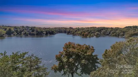 Lake Hickory Waterfront Homesite