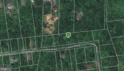 Undeveloped Acre in Shady Side