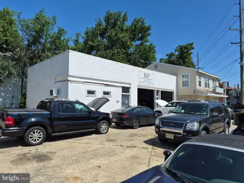Corner Auto Repair and Office