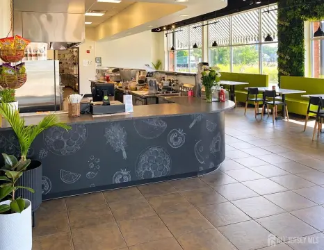Restaurant with Equipped Kitchen
