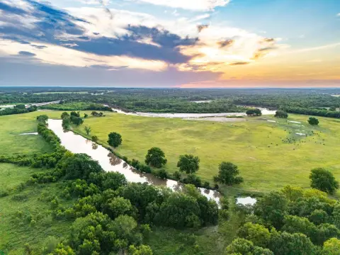 Riverfront Ranch and Hunting Land