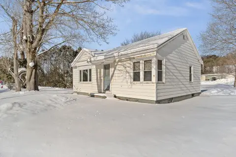 Waterbury Commercial Building For Sale