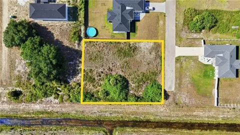 Residential Homesite in Lehigh Acres