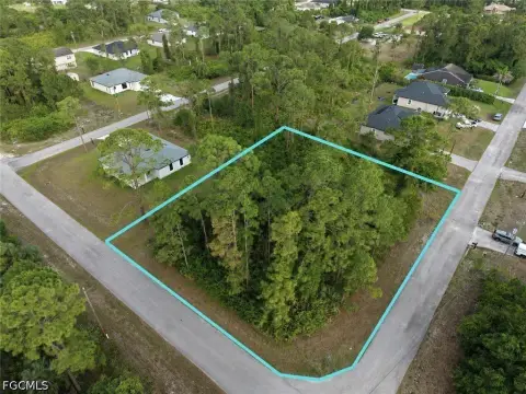 Residential Lot in Lehigh Acres