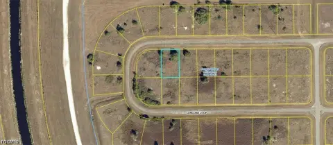 Land in Growing Labelle Area
