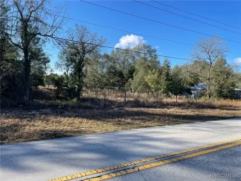 Wooded Lot in Rainbow Lakes
