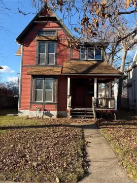 Five-Room Duplex Property