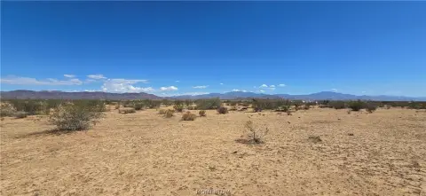 Off-Grid Desert Land