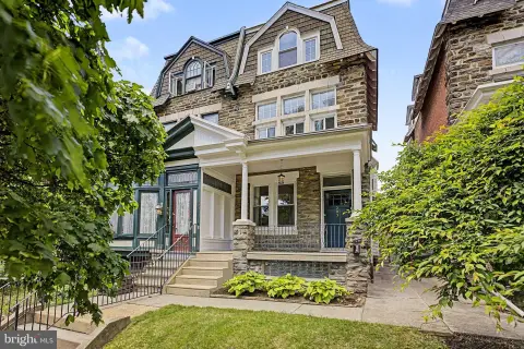 Restored Victorian Duplex in Philadelphia