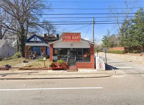Corner-Lot Retail and Residence