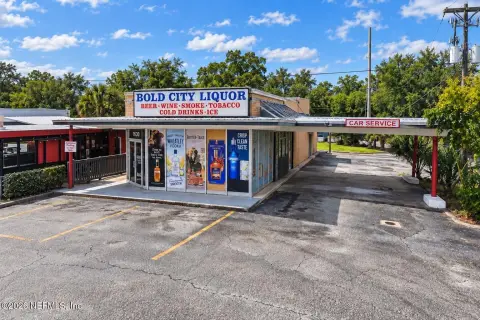 Freestanding Convenience Store with Drive-Through