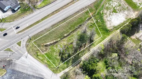 Corner Parcel in Etowah, TN