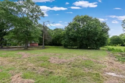 Residential Land in Oak Ridge Estates