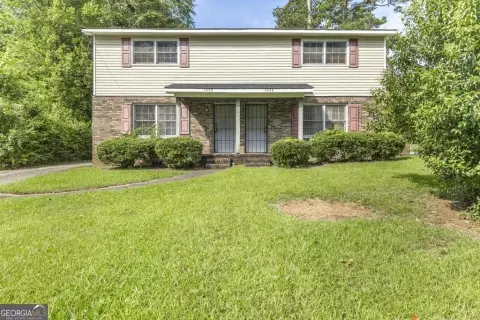 Well-Maintained Duplex
