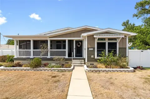 Live-Work Property with Parking