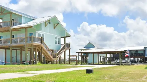 Waterfront Lot in Holiday Beach