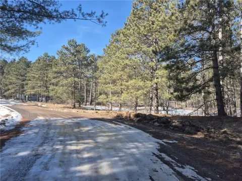 Voyager Village Acreage: Build or Camp