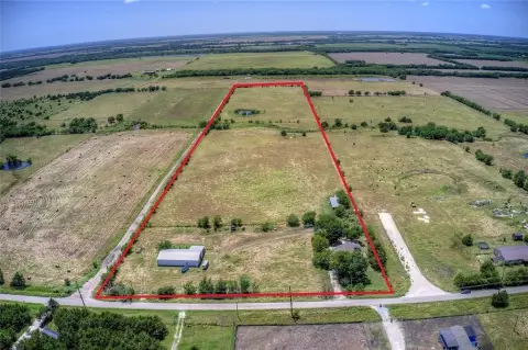 Land with Horse Barn in Greenville