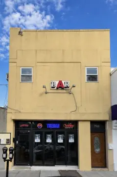 Mixed-Use Retail and Residential Unit