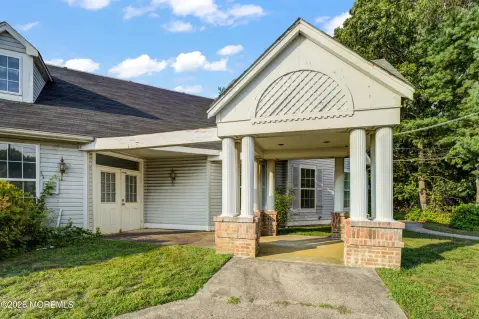 Medical Office Suite with Exam Rooms