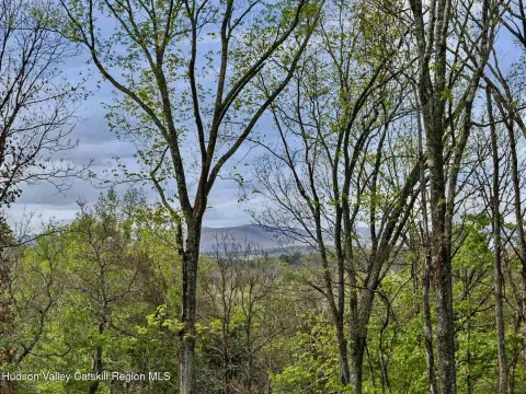 Kerhonkson Land with Mountain Views
