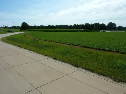 Waterloo, IL Commercial Lots